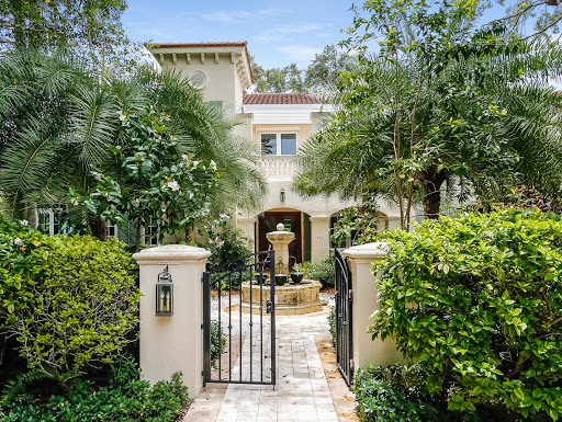 Real Estate Consultant «The Levy Group at Coldwell Banker Pinecrest», reviews and photos, 12651 S Dixie Hwy #101, Pinecrest, FL 33156, USA