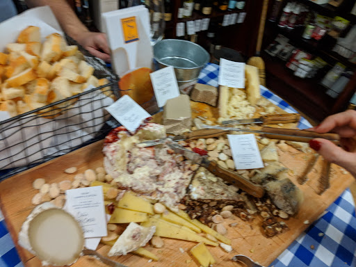 Liquor Store «The Jug Shop», reviews and photos, 1590 Pacific Ave, San Francisco, CA 94109, USA