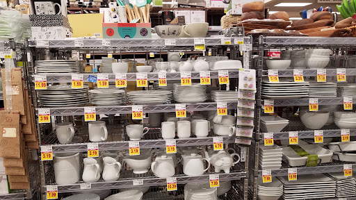 Grocery Store «Quality Food Center», reviews and photos, 1009 Monroe Ave, Enumclaw, WA 98022, USA