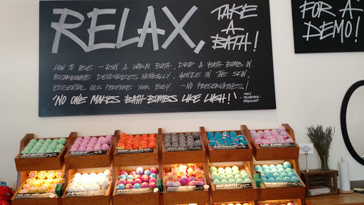 Cosmetics Store «LUSH Fresh Handmade Cosmetics», reviews and photos, 321 W Katella Ave, Anaheim, CA 92802, USA