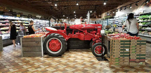 Grocery Store «Township of Washington Foodtown», reviews and photos, 315 Pascack Rd, Township of Washington, NJ 07676, USA