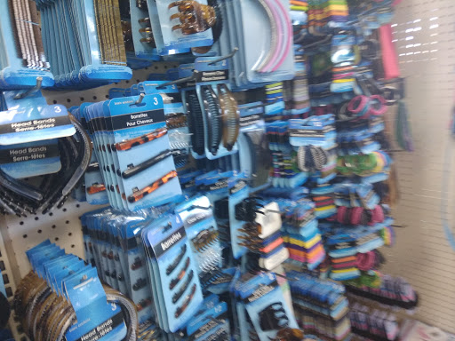 Dollar Store «Dollar Tree», reviews and photos, 12533 Olive Blvd, Creve Coeur, MO 63141, USA