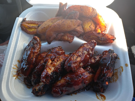 Ty's Wing & Tings Restaurant