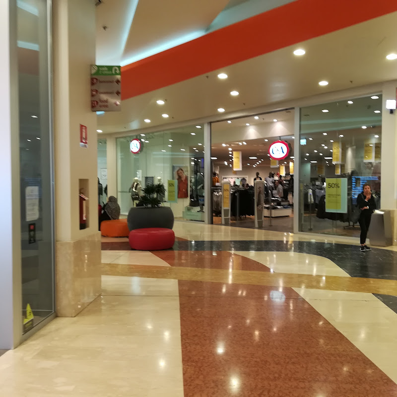 Galleria Borromea Shopping Center
