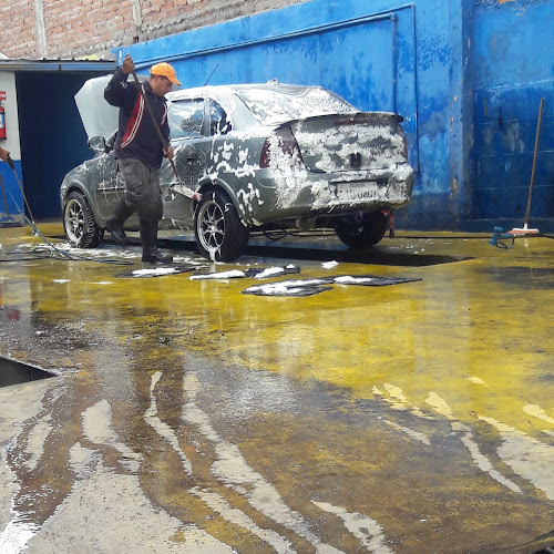 Opiniones de Lavadora "Reyna Del Cisne " en Riobamba - Servicio de lavado de coches