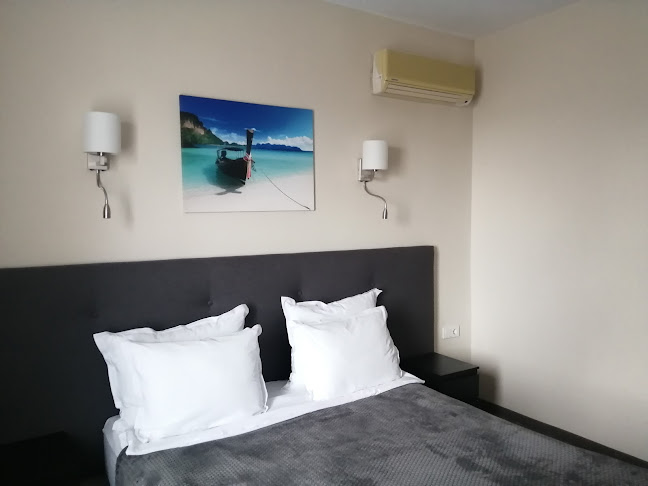 Opinii despre HOTEL STIVA în Варна - Хотел