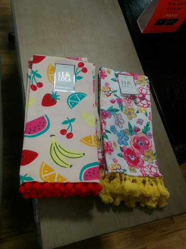 Department Store «HomeGoods», reviews and photos, 8213 Cooper Creek Blvd, Bradenton, FL 34201, USA