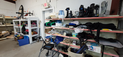 Thrift Store «Helping Hand Mission FL», reviews and photos