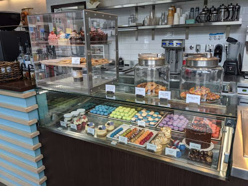 American Restaurant «D Bar Denver», reviews and photos, 494 E 19th Ave, Denver, CO 80203, USA