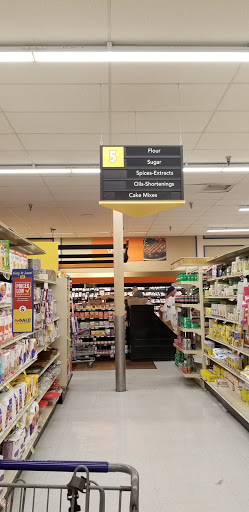 Grocery Store «Food Lion», reviews and photos, 794 Shopping Center Rd, Strasburg, VA 22657, USA