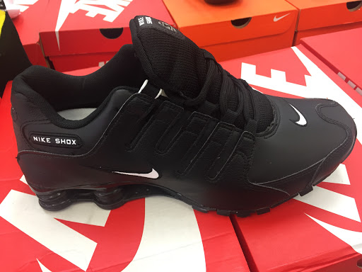 Shoe Store «Shoe City - Riverside», reviews and photos, 3535 Tyler St A3, Riverside, CA 92503, USA