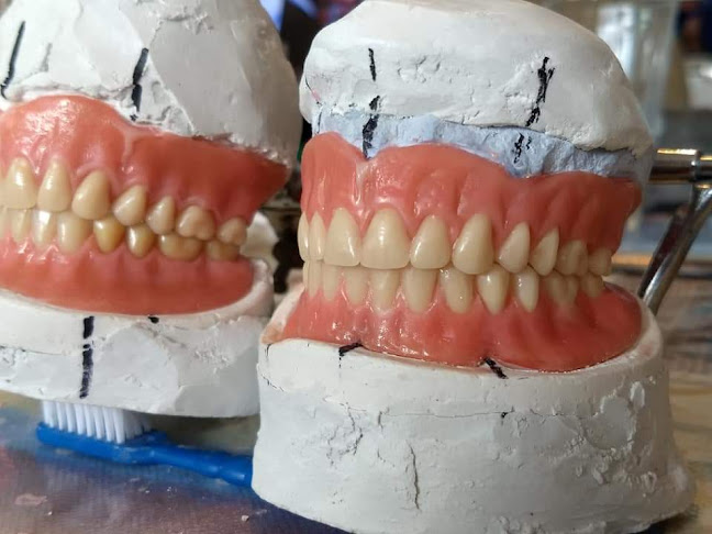 Laboratorista dental Doris - El Bosque