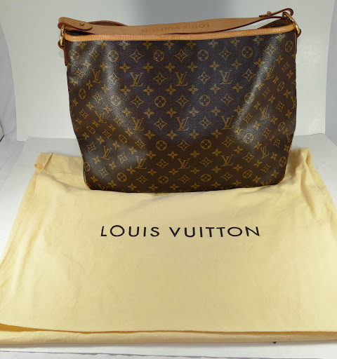 Pawn Shop «Pawn Shop Philadelphia», reviews and photos, 136 S 8th St, Philadelphia, PA 19107, USA