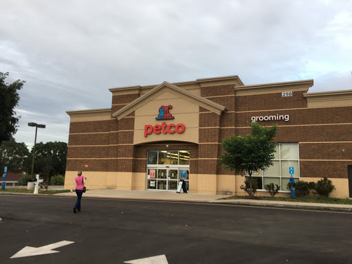 Pet Supply Store «Petco Animal Supplies», reviews and photos, 298 Spring Creek Drive, Franklin, TN 37067, USA