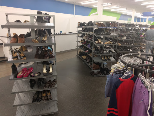 Charity «Goodwill North Oak», reviews and photos