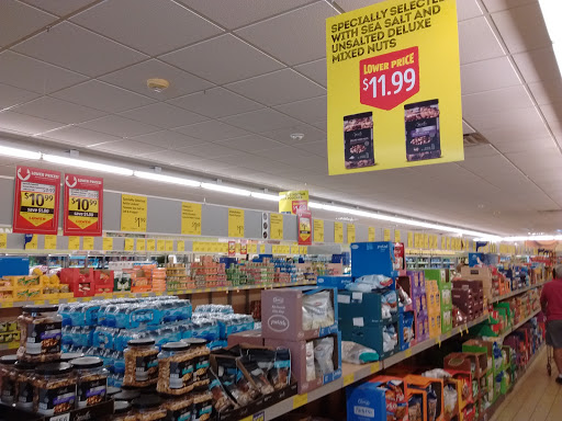 Supermarket «ALDI», reviews and photos, 865 Harlem Rd, West Seneca, NY 14224, USA