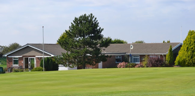 Newport Golf Club & Driving Range - Golf club