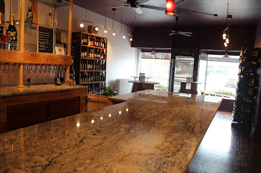 Wine Store «The Wine Merchant», reviews and photos, 3972 Edwards Rd, Cincinnati, OH 45209, USA