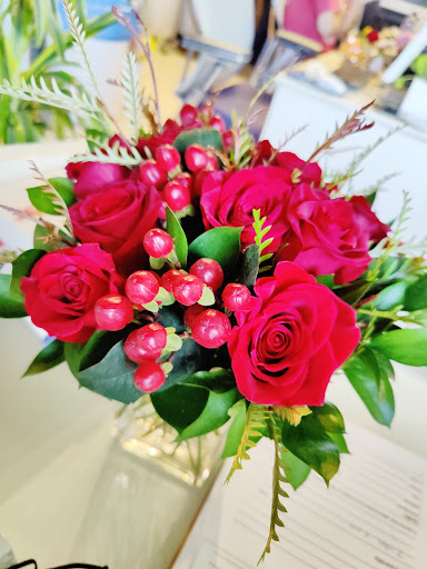 Florist «French Florist», reviews and photos, 8658 W Pico Blvd, Los Angeles, CA 90035, USA