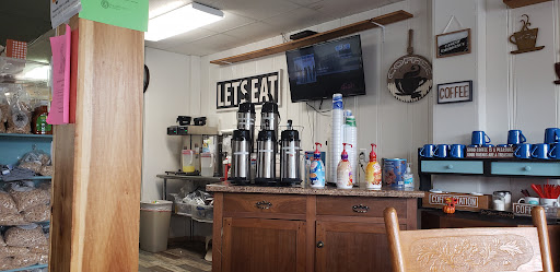 Coffee Shop «Wabash Coffee House & Antiques», reviews and photos, 101 N Main St, Hutsonville, IL 62433, USA