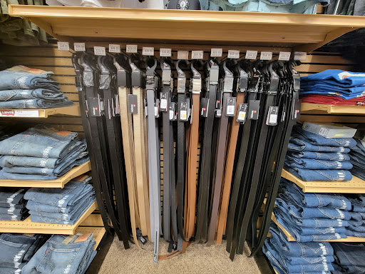 Sporting Goods Store «SCHEELS», reviews and photos, 4400 Sergeant Rd #54, Sioux City, IA 51106, USA