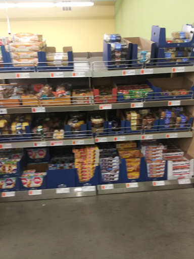 Shopping Mall «Riverdale Shops», reviews and photos, 935 Riverdale St, West Springfield, MA 01089, USA