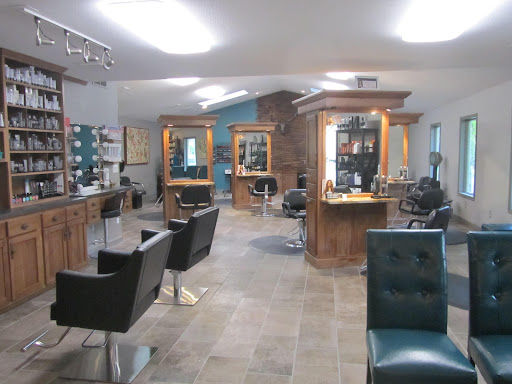 Day Spa «Simply Gorgeous Salon & Spa», reviews and photos, 360 E 4th St, Marysville, OH 43040, USA