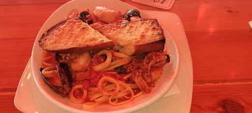 Seafood Restaurant «Gulfshore Grill and The Cottage Beach Bar», reviews and photos, 1250 Estero Blvd, Fort Myers Beach, FL 33931, USA