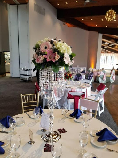 Florist «The Village Flower Shop», reviews and photos, 132 S Addison St, Bensenville, IL 60106, USA