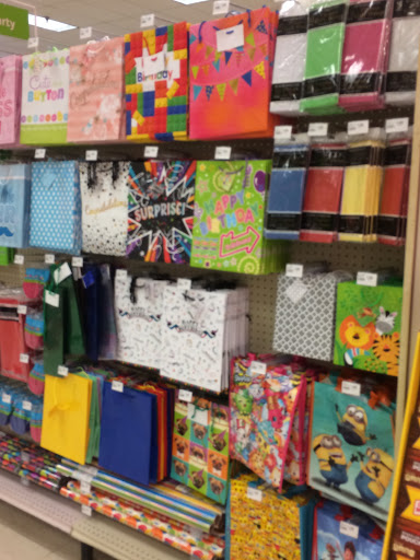 Grocery Store «Winn-Dixie», reviews and photos, 1541 N Nova Rd, Holly Hill, FL 32117, USA