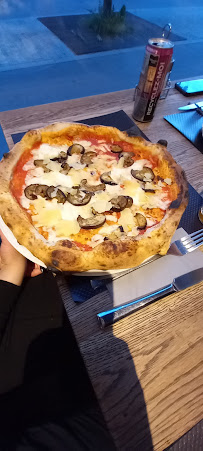 Pizza du Pizzeria Solo Pizza Napoletana à Chessy - n°20