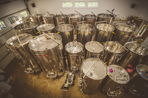 Winery «Paradise Hills Vineyard & Winery», reviews and photos, 15 Windswept Hill Rd, Wallingford, CT 06492, USA