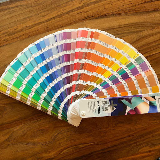 Custom T-shirt Store «CustomInk - Custom T-shirt Store - Richmond», reviews and photos, 3401 W Cary St, Richmond, VA 23221, USA