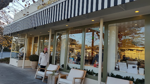 Kitchen Supply Store «Williams-Sonoma», reviews and photos, 605 Broadway, Sonoma, CA 95476, USA