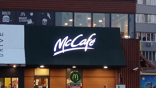 McDonald's 24 de ore Bucharest