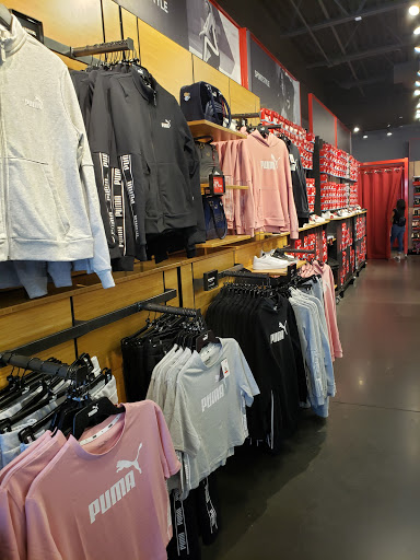 Shoe Store «PUMA», reviews and photos, 6800 N 95th Ave #900, Glendale, AZ 85305, USA