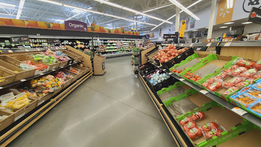 Discount Store «Walmart», reviews and photos, 6501 Veterans Memorial Pkwy, Crestwood, KY 40014, USA