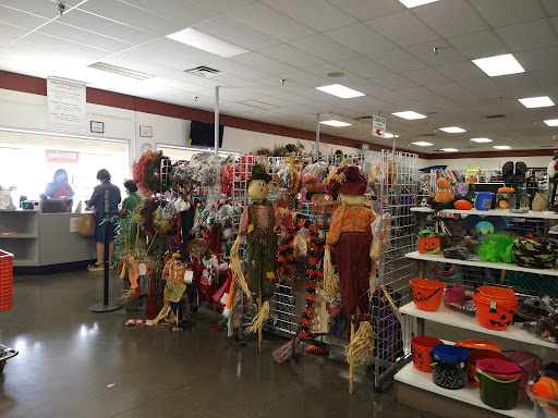 Thrift Store «3 Way Thrift Store, Inc.», reviews and photos, 13390 Central Ave, Chino, CA 91710, USA