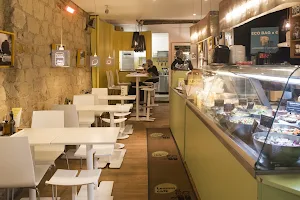 Lemoni Café image