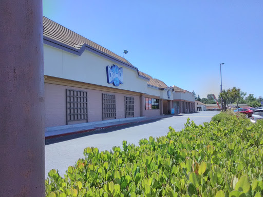 Crunch Fitness - Citrus Heights image