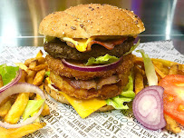Plats et boissons du Restaurant de hamburgers Mouries Tacos Burgers Livraison Alpilles Snack - n°1