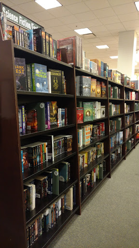 Book Store «Barnes & Noble», reviews and photos, 6050 El Cerrito Plaza, El Cerrito, CA 94530, USA