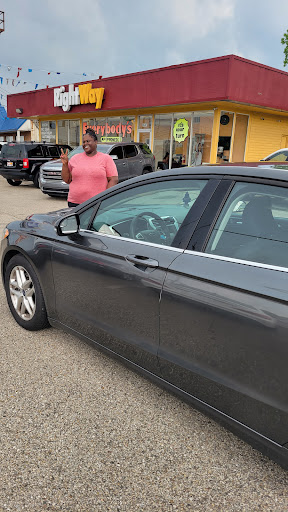 Used Car Dealer «RightWay Auto Sales», reviews and photos, 8647 Colerain Ave, Cincinnati, OH 45251, USA