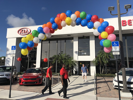 Kia Dealer «Bev Smith Kia», reviews and photos, 5655 US-1, Fort Pierce, FL 34982, USA