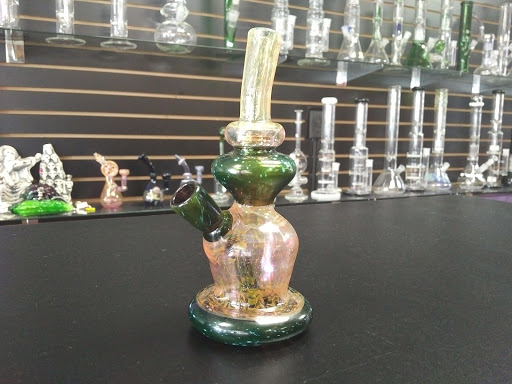 Vaporizer Store «Smoke Spot Smoke Shop», reviews and photos, 24424 Hawthorne Blvd, Torrance, CA 90505, USA