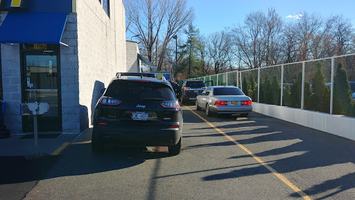 Car Wash «Little Neck Car Wash», reviews and photos, 232-04 Northern Blvd, Little Neck, NY 11362, USA