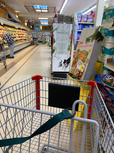 Grocery Store «Riverside Market Inc», reviews and photos, 311 N Oak St, Durand, MI 48429, USA