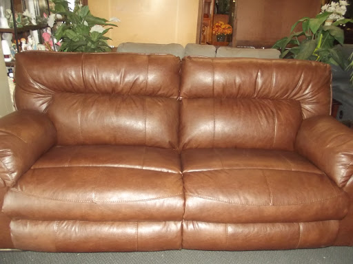 Junk Store «Family Thrift Store», reviews and photos, 1207 N Royal Ave, Front Royal, VA 22630, USA