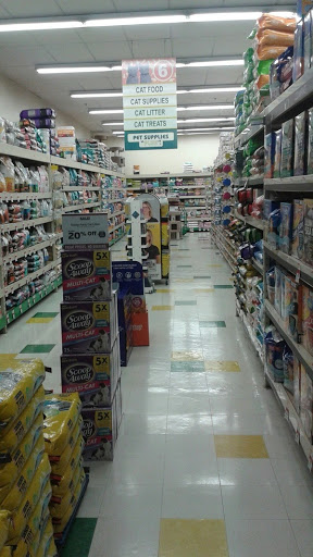 Pet Supply Store «Pet Supplies Plus», reviews and photos, 625 Southern Artery, Quincy, MA 02169, USA