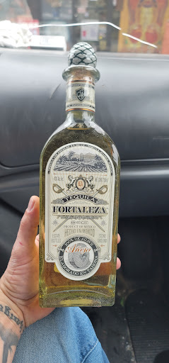 Liquor Store «Lovejoy Package Store», reviews and photos, 2160 Talmadge Rd, Hampton, GA 30228, USA